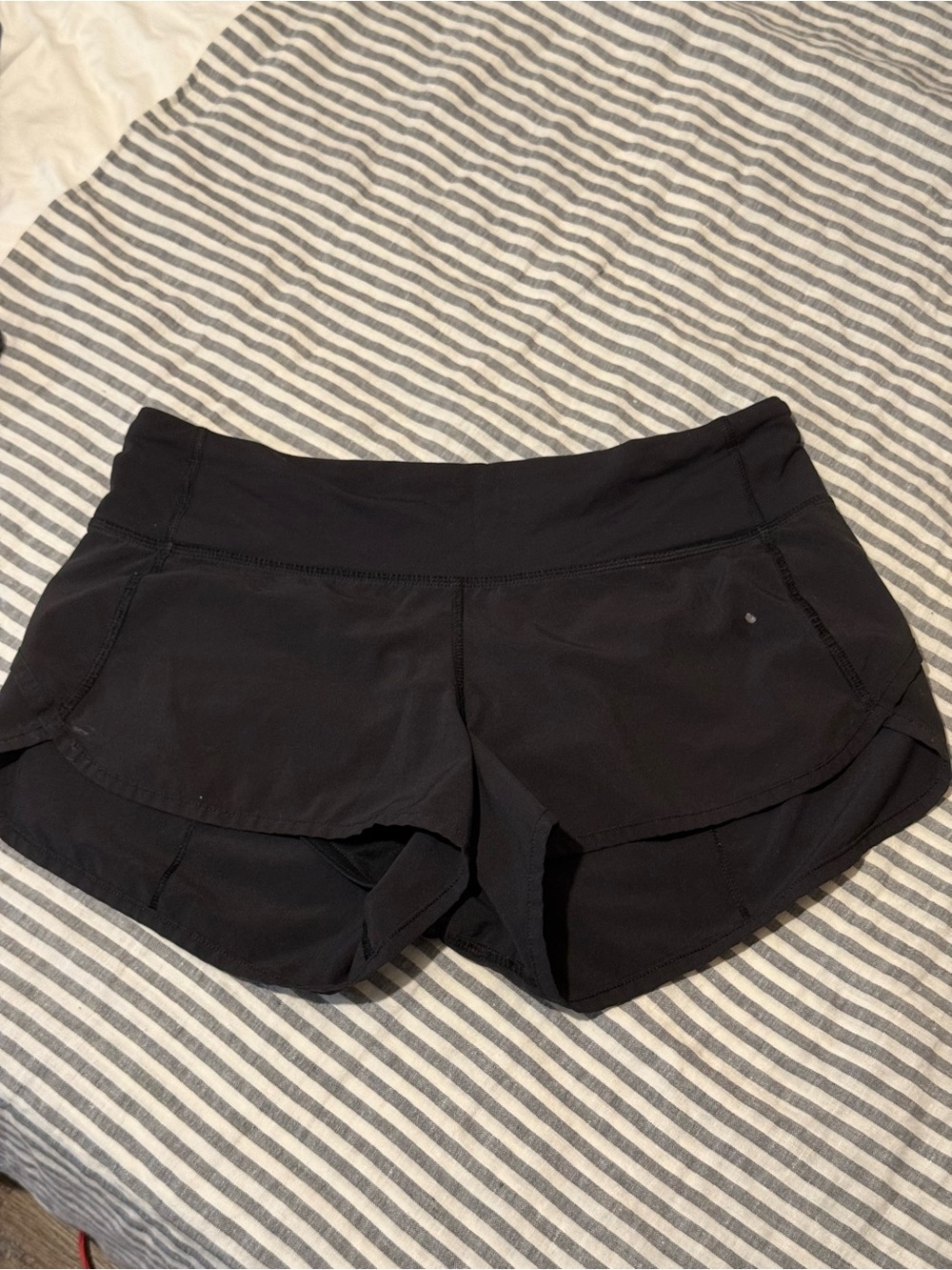 lululemon Black Runner's Athletic Shorts size 4